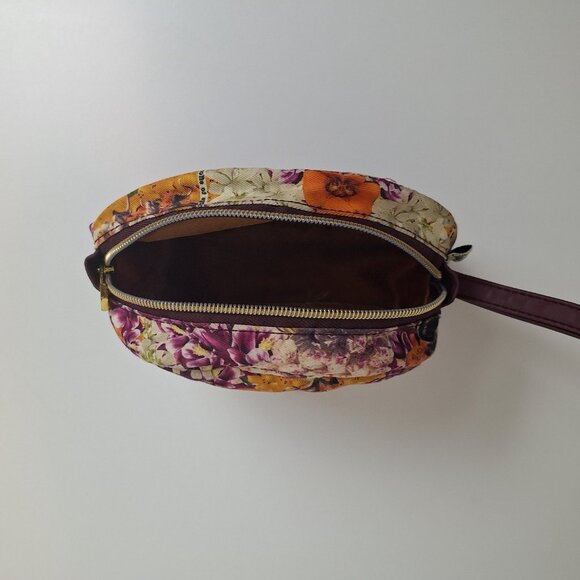 Floral Skullcandy Headphone Pouch - Picture 3 of 5